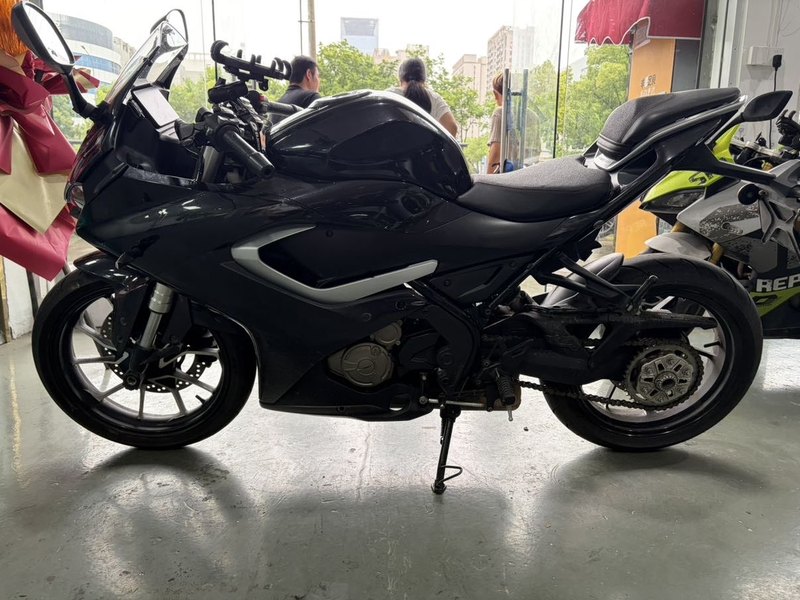 二手QJMOTOR赛250