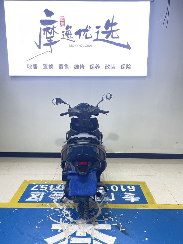 二手新大洲本田裂行 RX125Fi