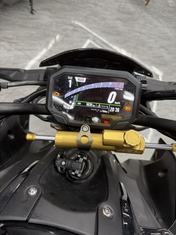 二手川崎Z900
