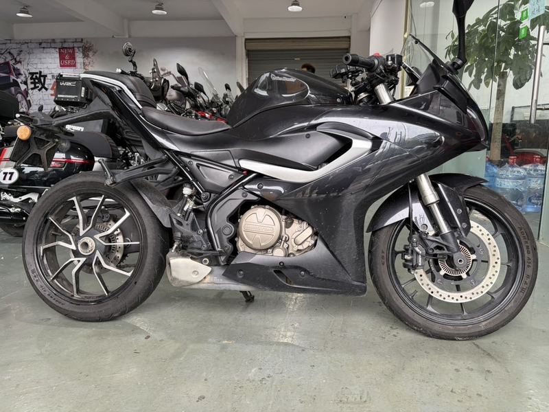 二手QJMOTOR赛250