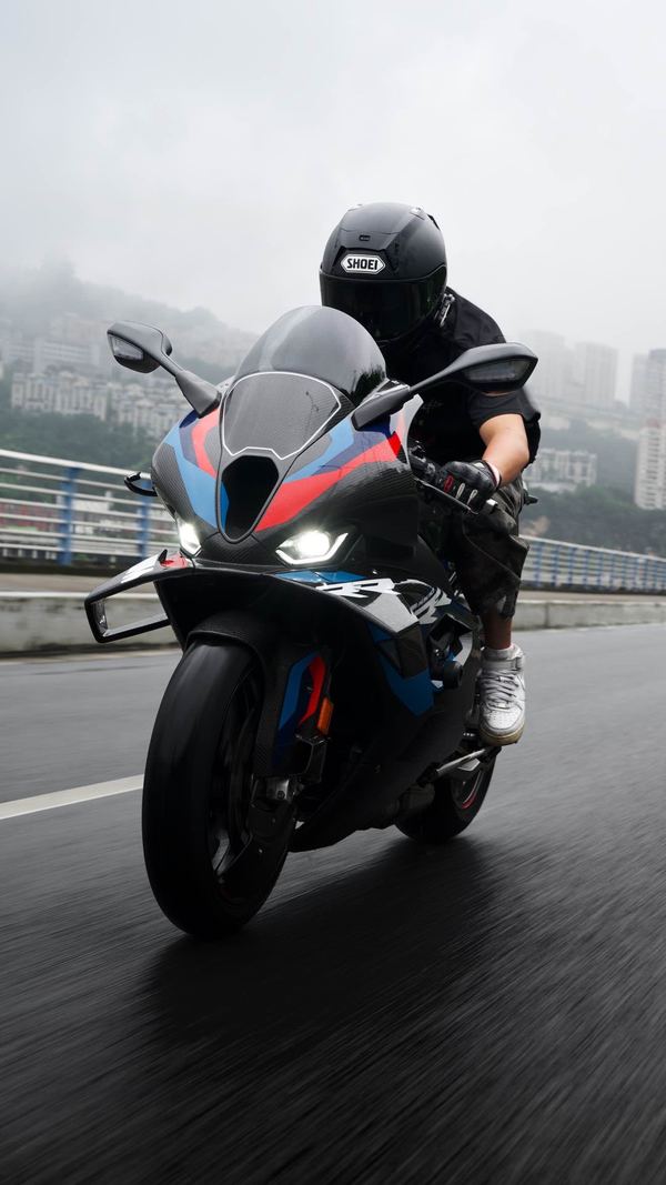 二手宝马M 1000 RR