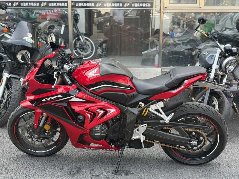 二手本田CBR650R