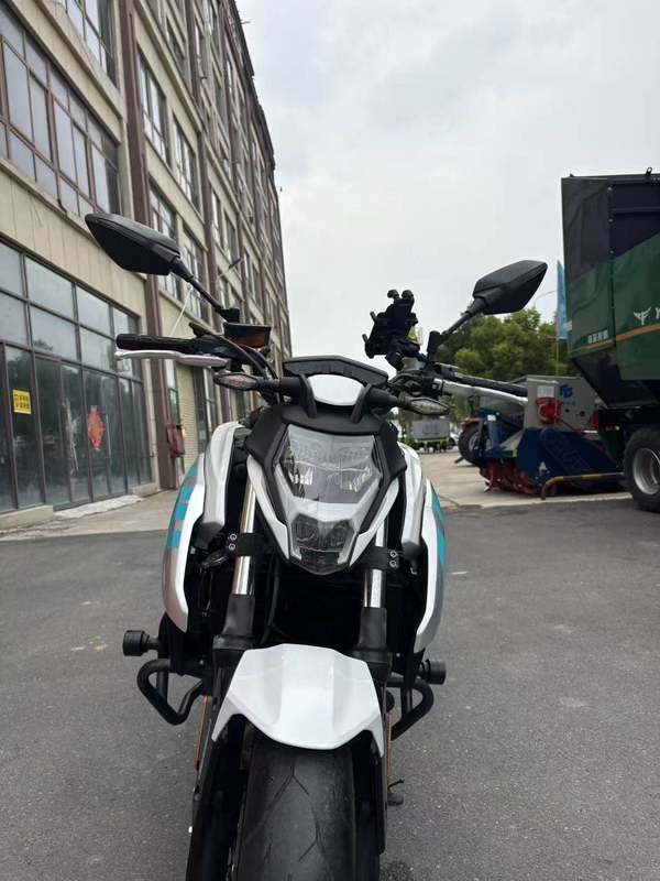 二手春风400NK