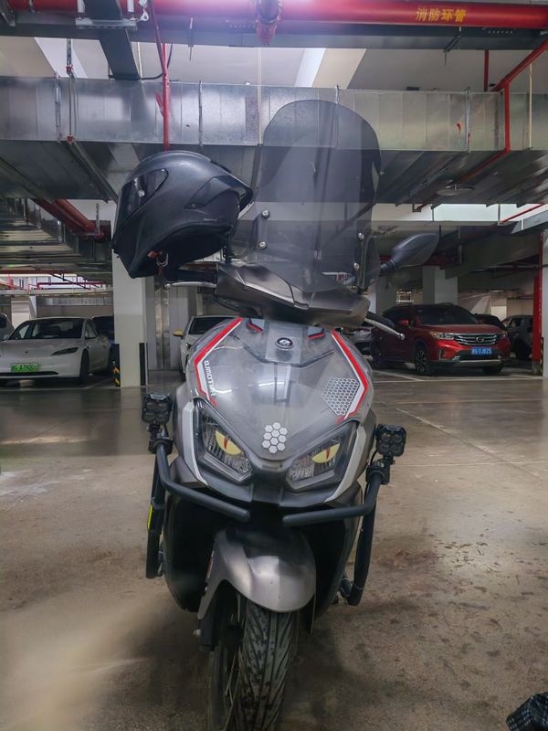 二手QJMOTOR鸿150RS