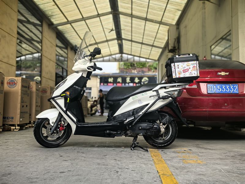 二手济南铃木优驿 UE125T
