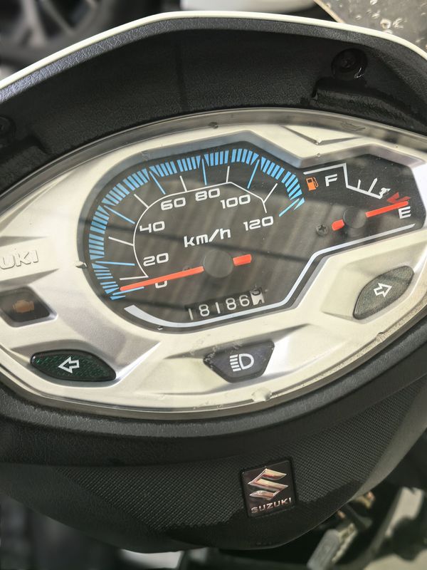 二手济南铃木优驿 UE125T