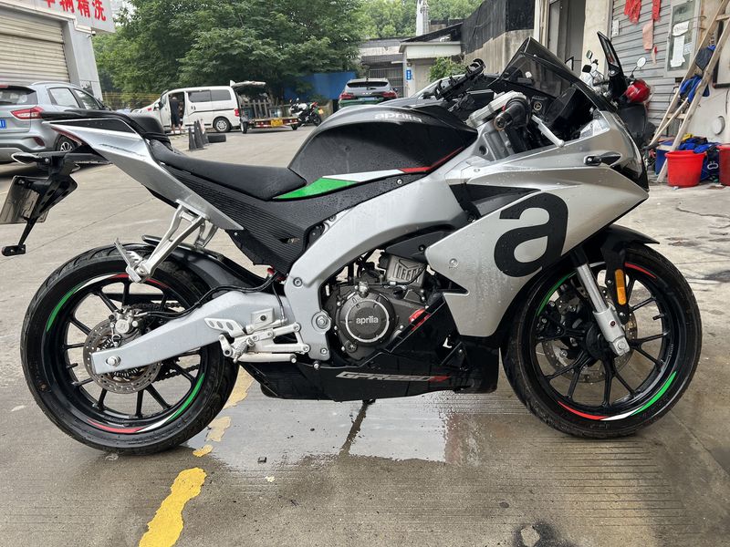 二手宗申阿普利亚GPR250R