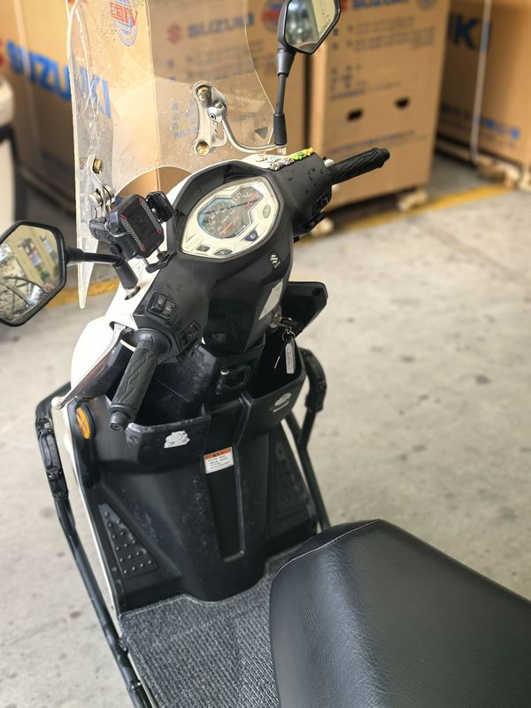 二手济南铃木优驿 UE125T