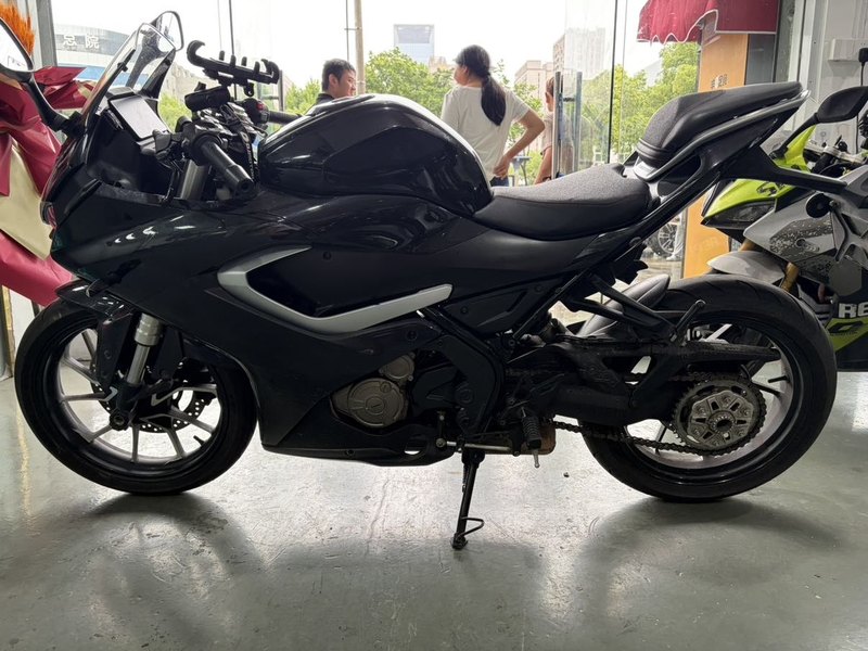 二手QJMOTOR赛250