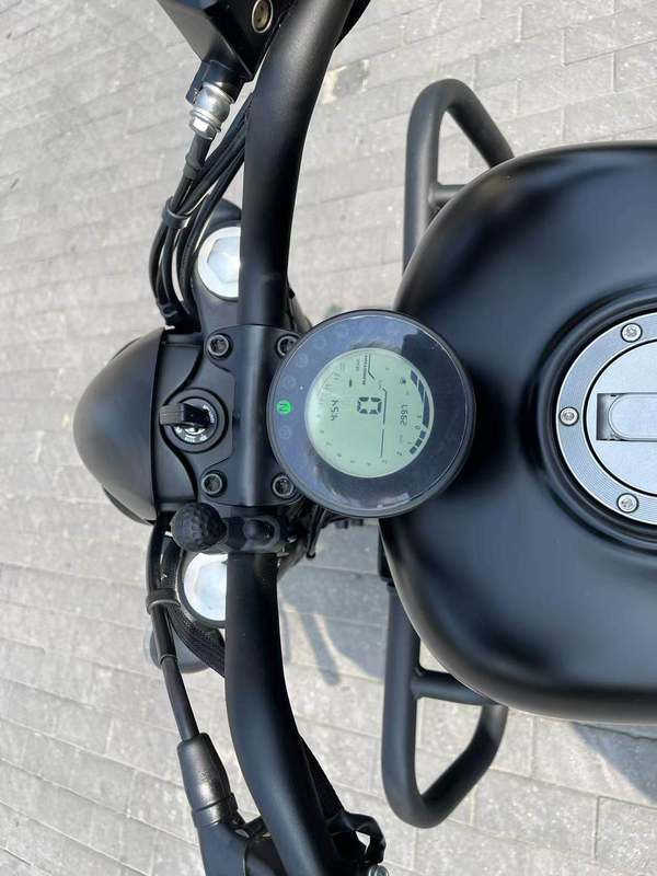 二手QJMOTOR闪300