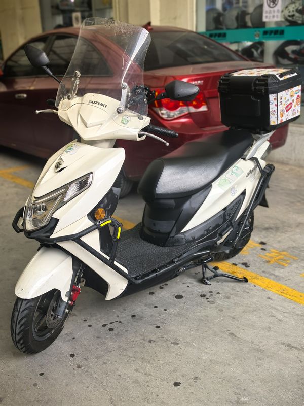 二手济南铃木优驿 UE125T