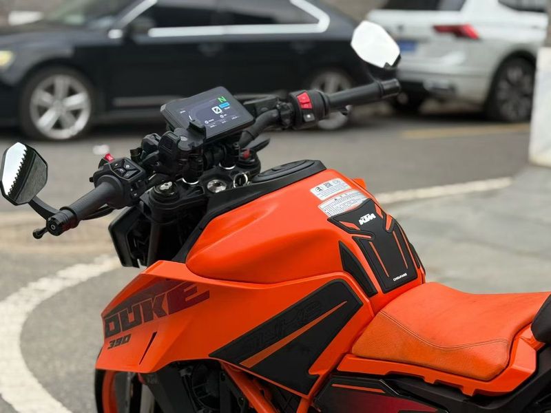 二手KTMR2R390 Duke