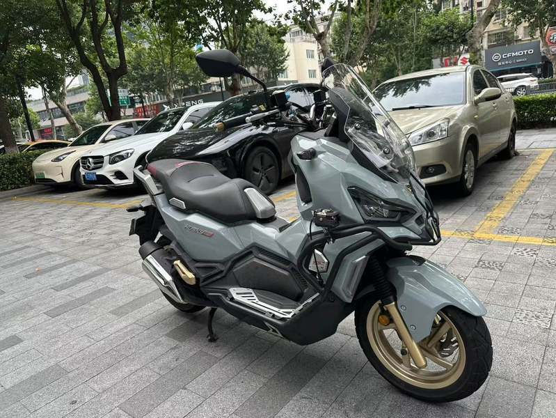 二手三阳哈士奇 Husky ADV150