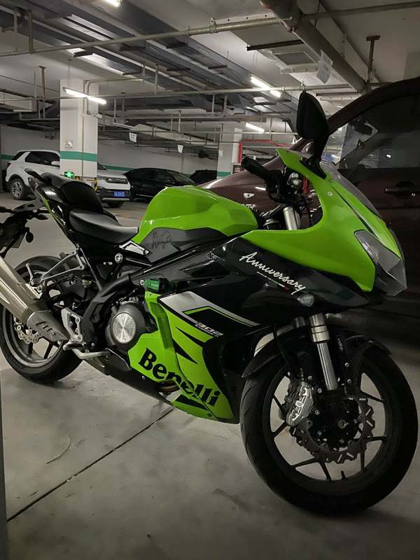 二手贝纳利龙卷风 Tornado 302R