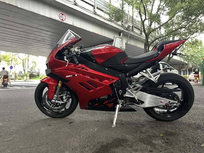 二手张雪机车820RR