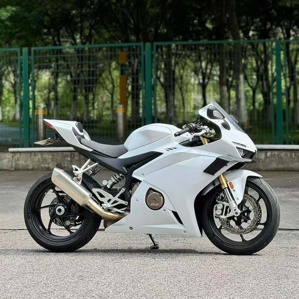 二手张雪机车500RR