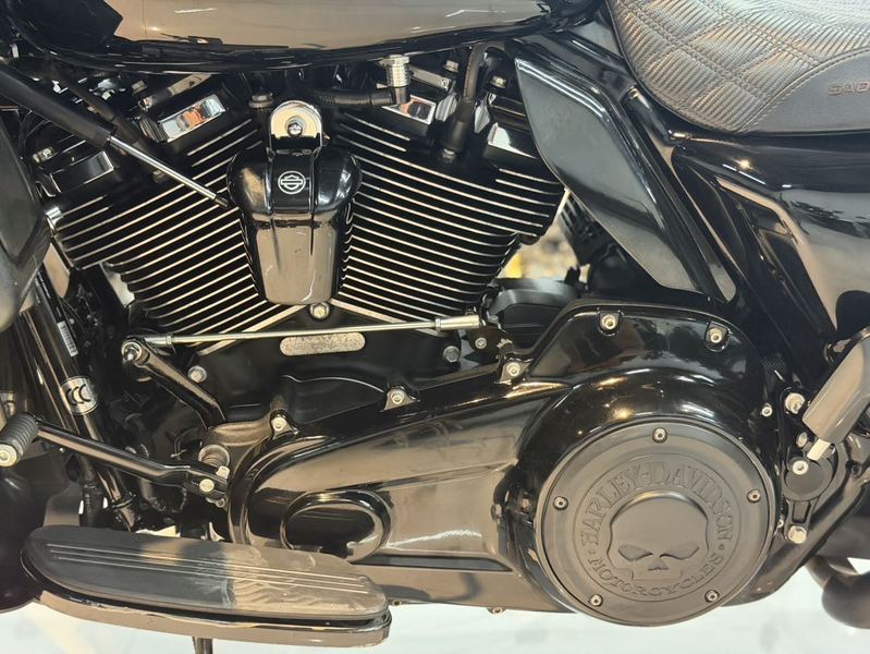 二手哈雷戴维森大道滑翔 Street Glide