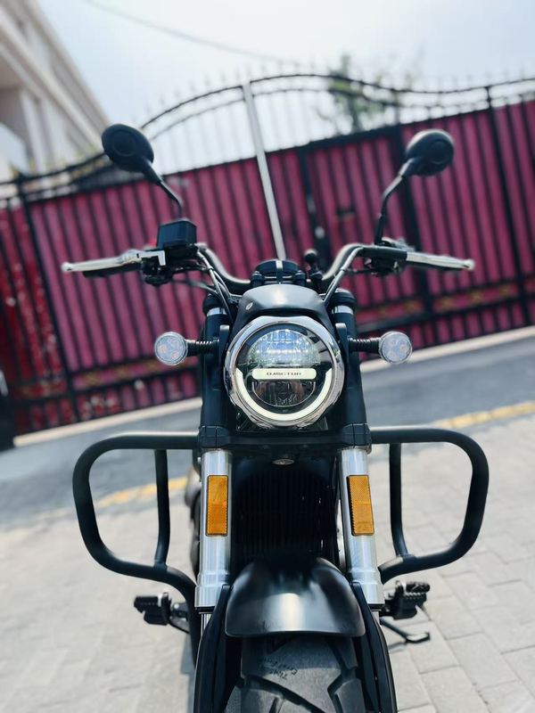 二手QJMOTOR闪300