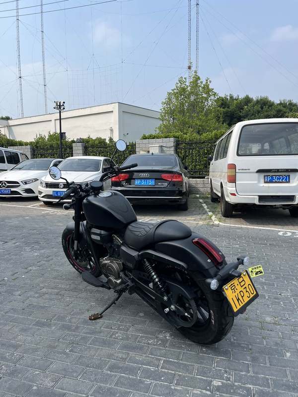二手QJMOTOR闪300