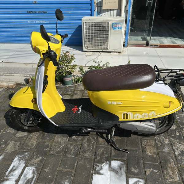二手嘉陵Moon125