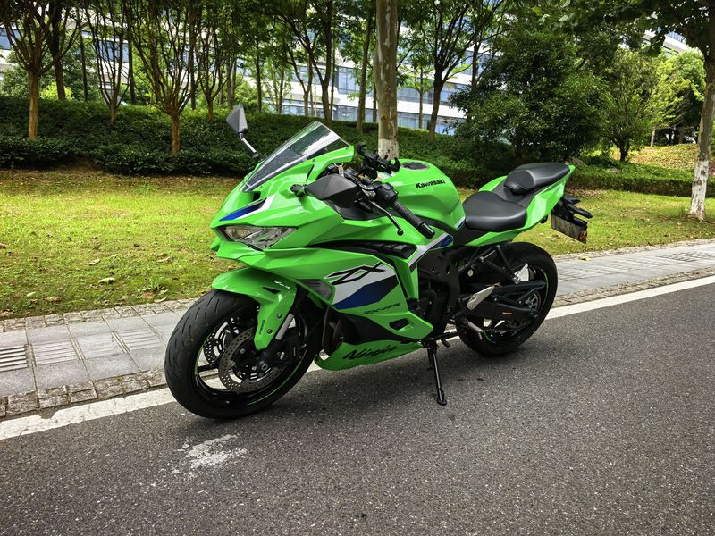 二手川崎ZX-4R
