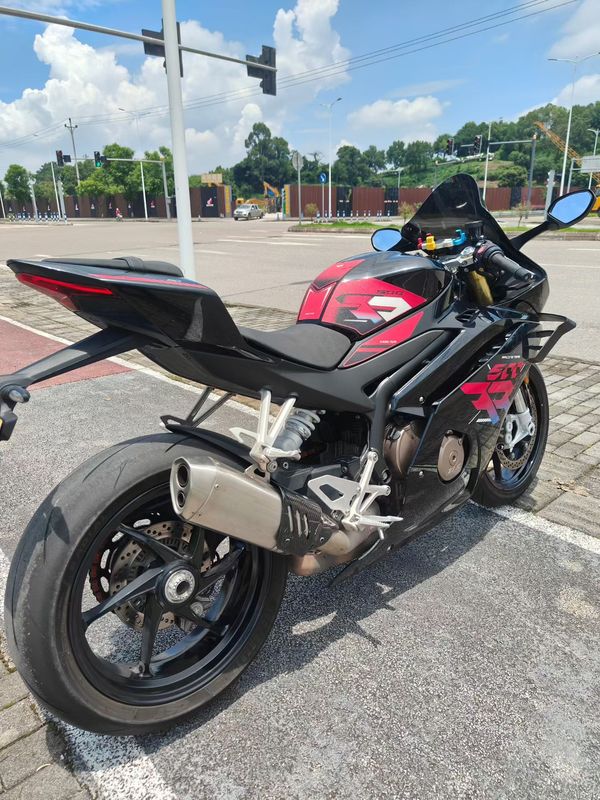 二手张雪机车500RR