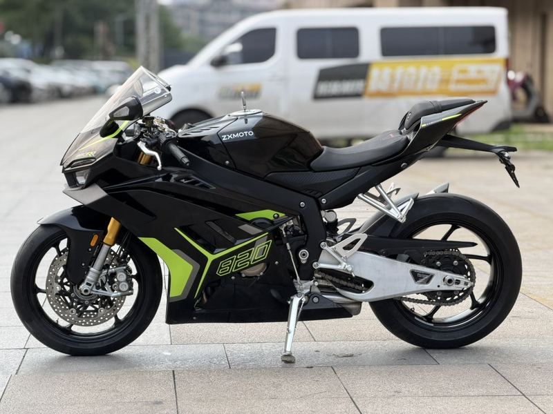 二手张雪机车820RR