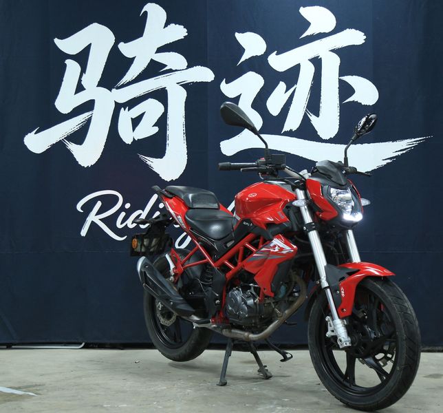 二手贝纳利红宝龙 TNT150i