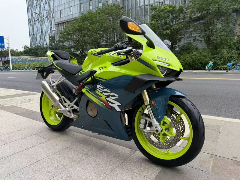 二手张雪机车500RR