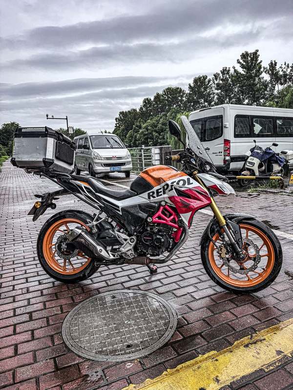 二手五羊本田CB190R 暴锋眼
