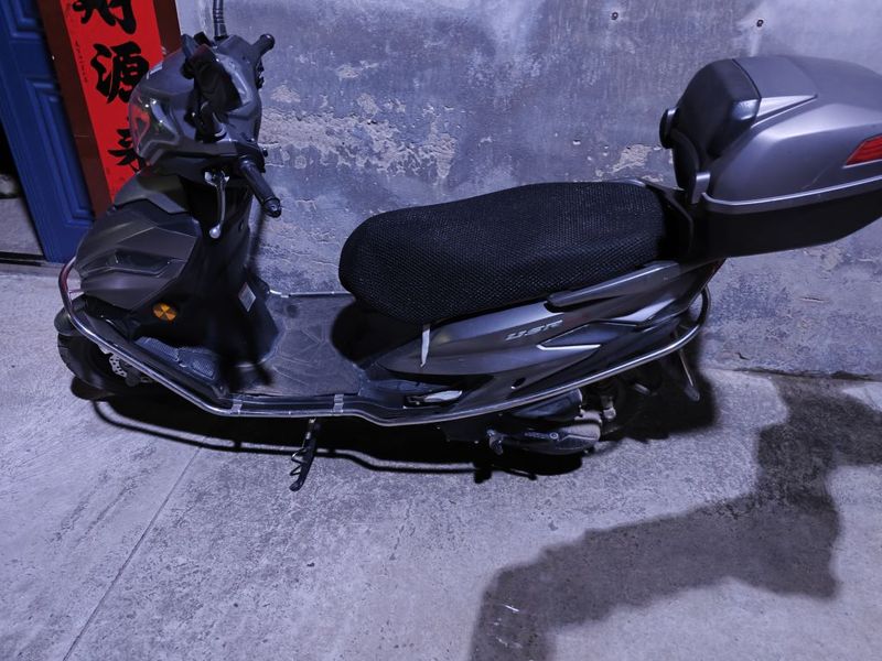 二手豪爵USR125 