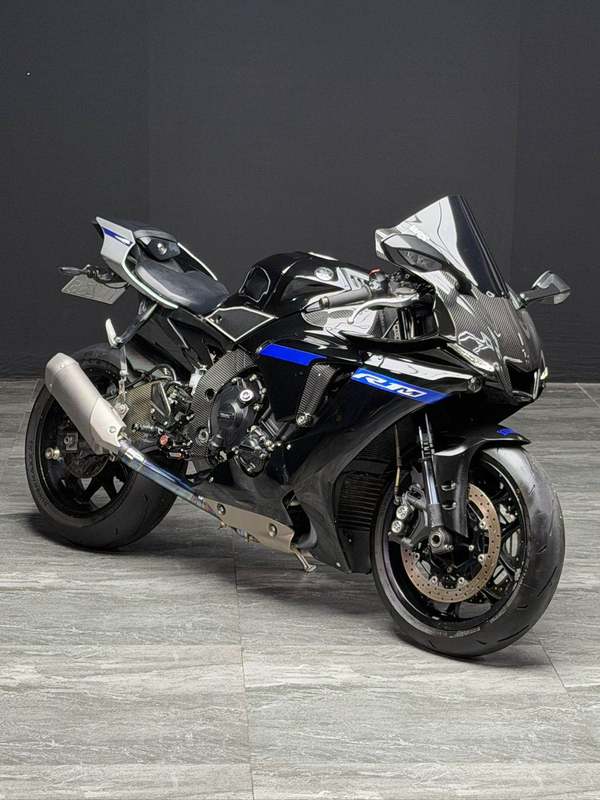 二手雅马哈YZF-R1