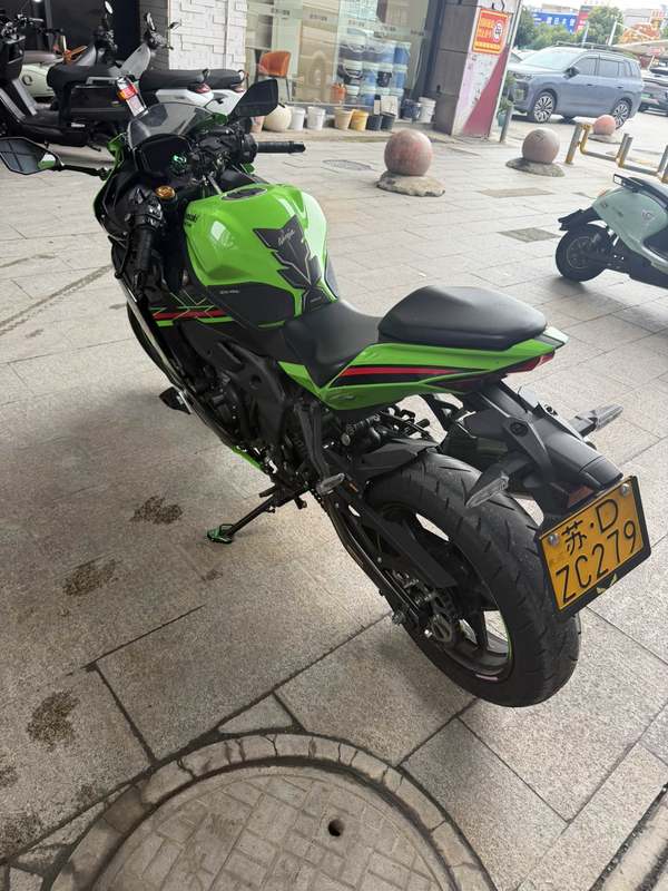 二手川崎ZX-4R
