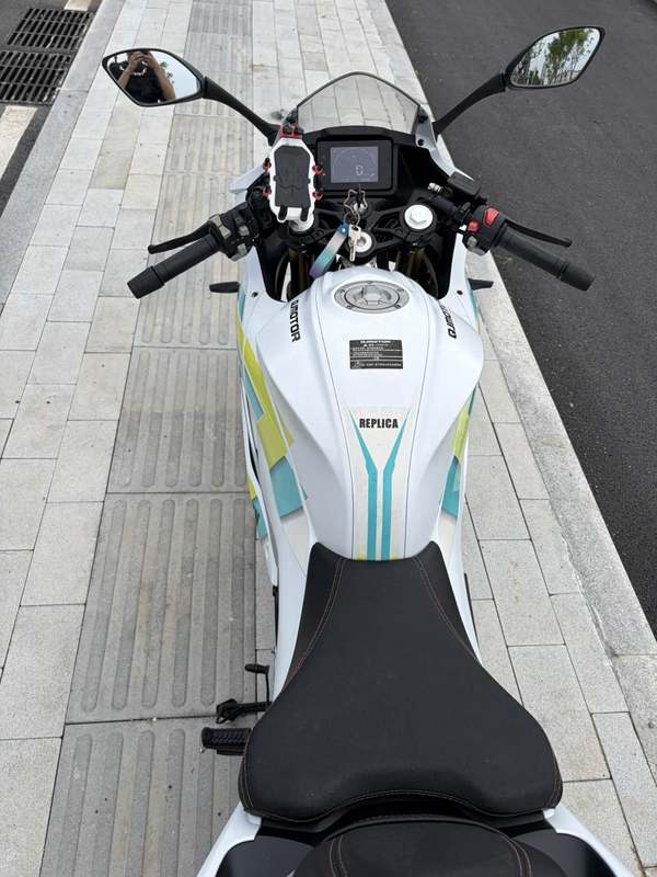 二手QJMOTOR赛250