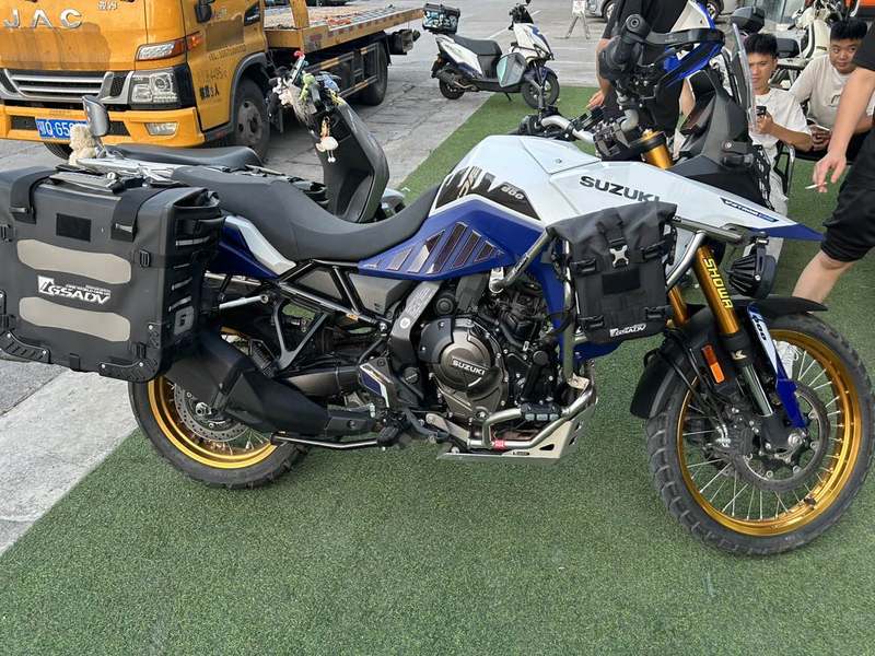 二手铃木V-Strom 800