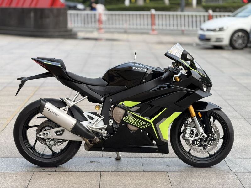 二手张雪机车820RR
