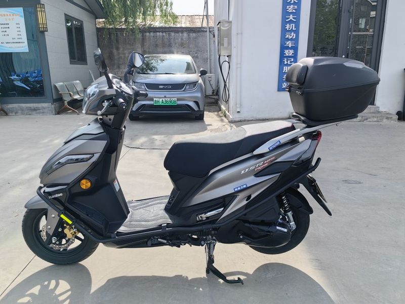 二手豪爵USR125 