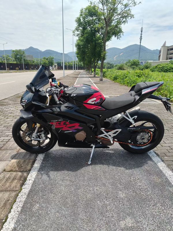 二手张雪机车500RR