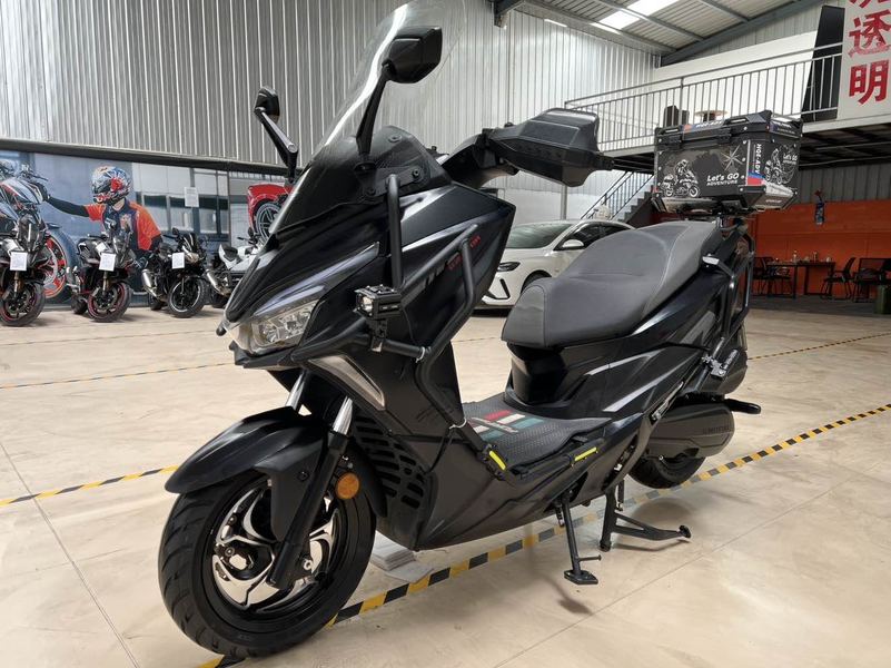 二手QJMOTOR鸿250