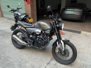 二手五羊本田鸷道 CB190SS