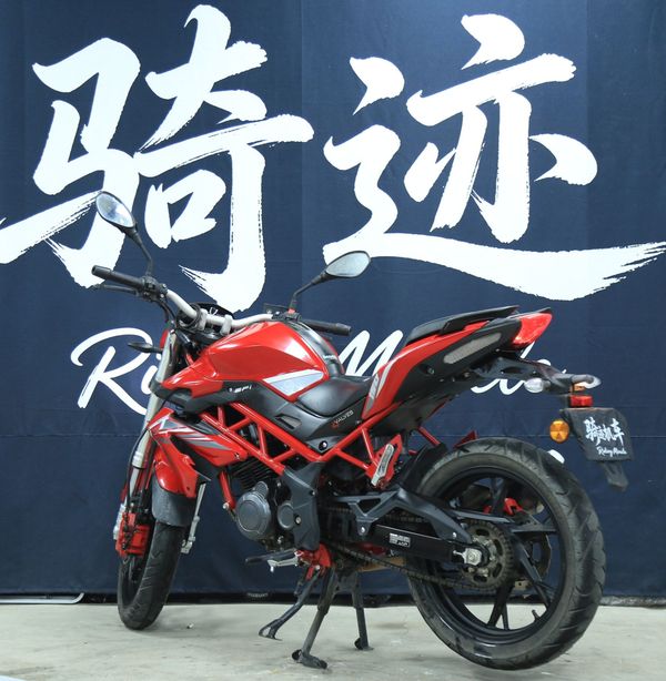 二手贝纳利红宝龙 TNT150i