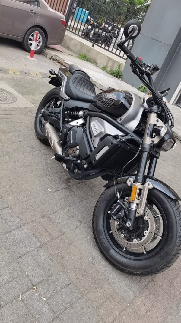 二手QJMOTOR闪700