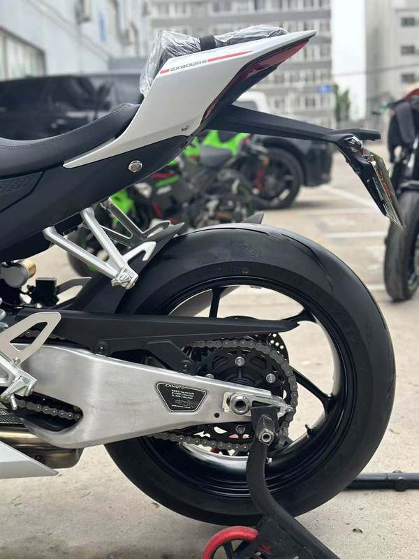 二手张雪机车820RR