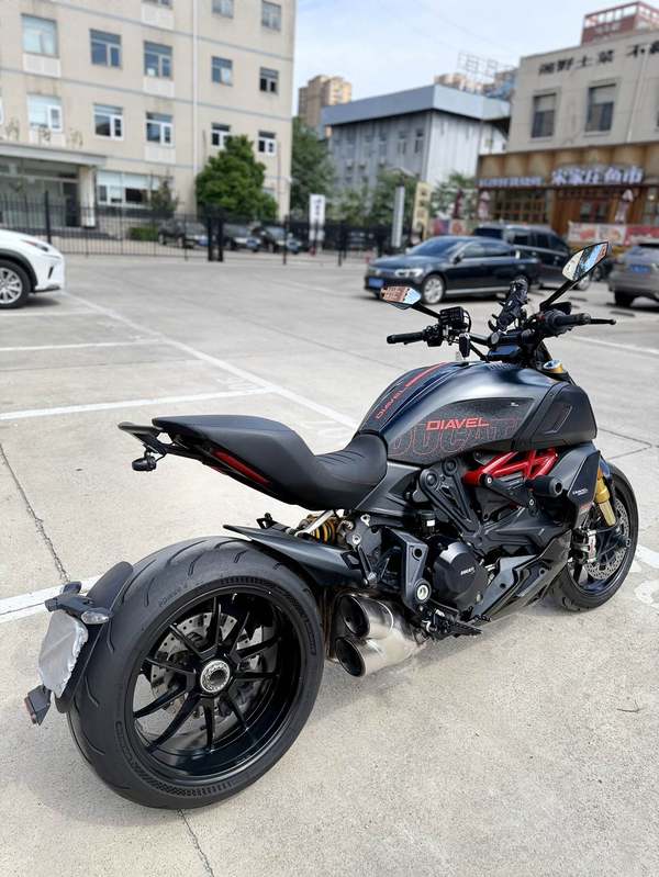 二手杜卡迪Diavel 