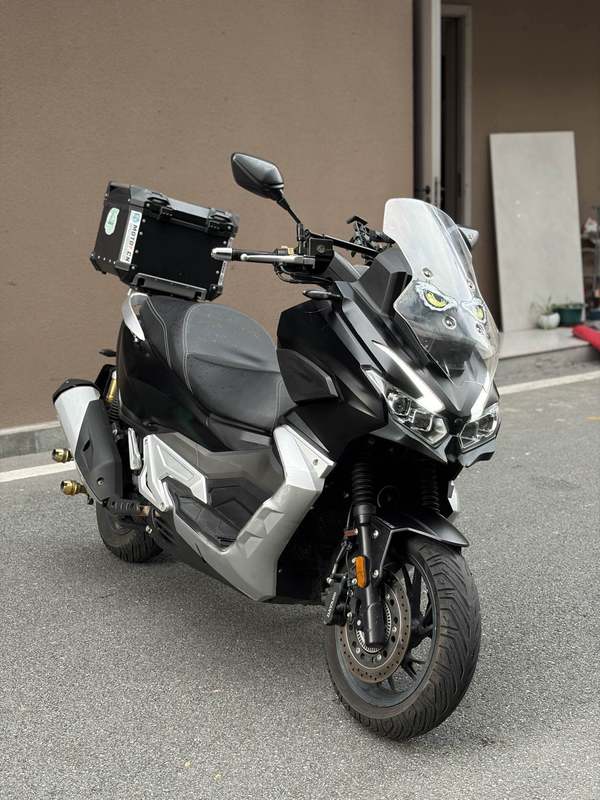 二手大阳V锐 ADV350