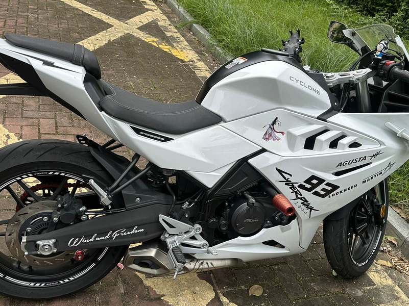 二手赛科龙RC250