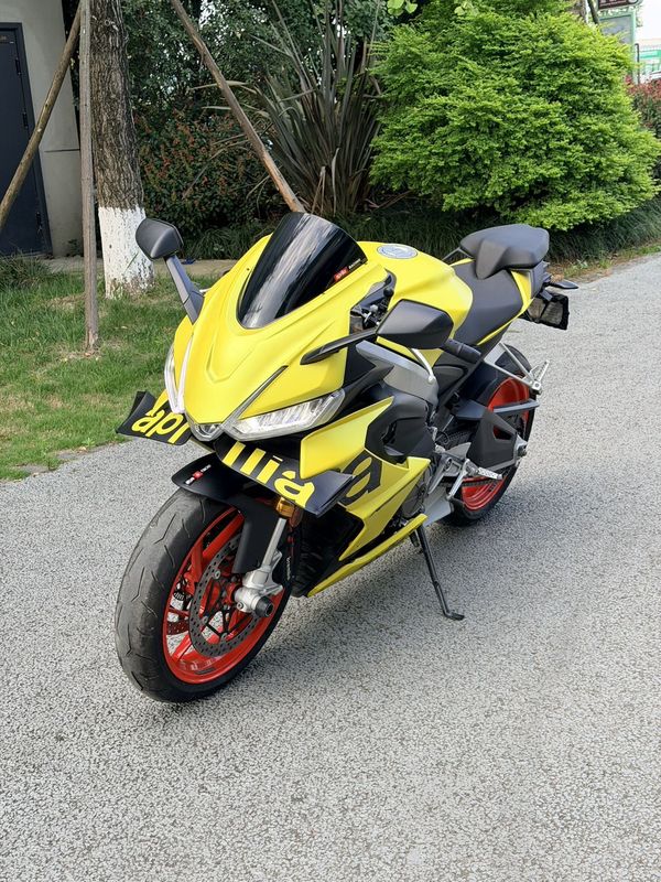 二手阿普利亚RS 660 