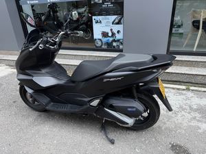 二手五羊本田PCX