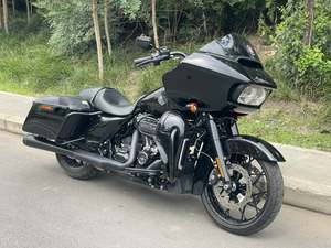 二手哈雷戴维森公路滑翔 Road Glide