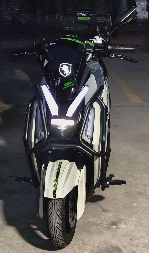 二手黑骑士F100